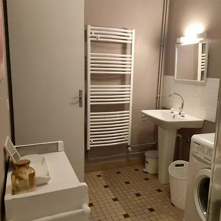 Le Andre Dhotel 2* Charbogne