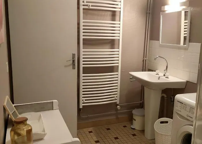 Le Andre Dhotel 2* Charbogne